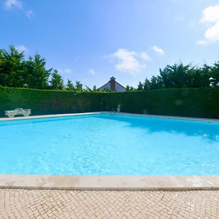 Pebble - 1 Bedroom Sleeps 5 With Pool & Tennis Court Appartement São Martinho do Porto