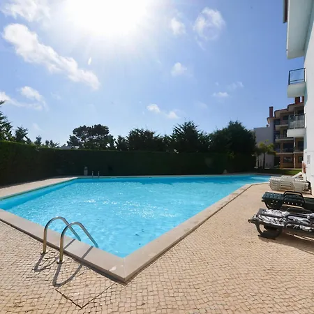 Pebble - 1 Bedroom Sleeps 5 With Pool & Tennis Court São Martinho do Porto