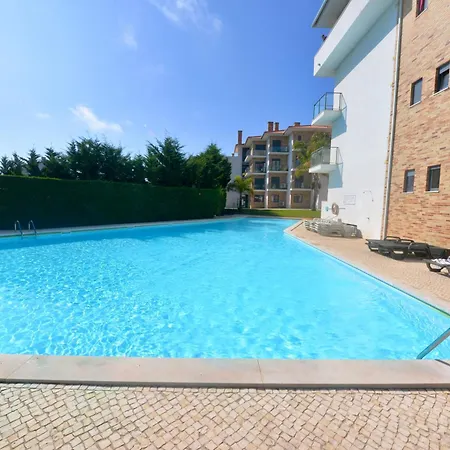 Appartement Pebble - 1 Bedroom Sleeps 5 With Pool & Tennis Court
