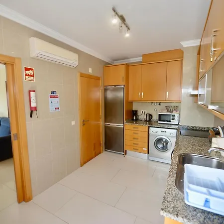 Apartamento Pebble - 1 Bedroom Sleeps 5 With Pool & Tennis Court *