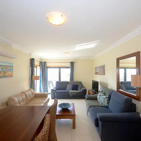 Pebble - 1 Bedroom Sleeps 5 With Pool & Tennis Court